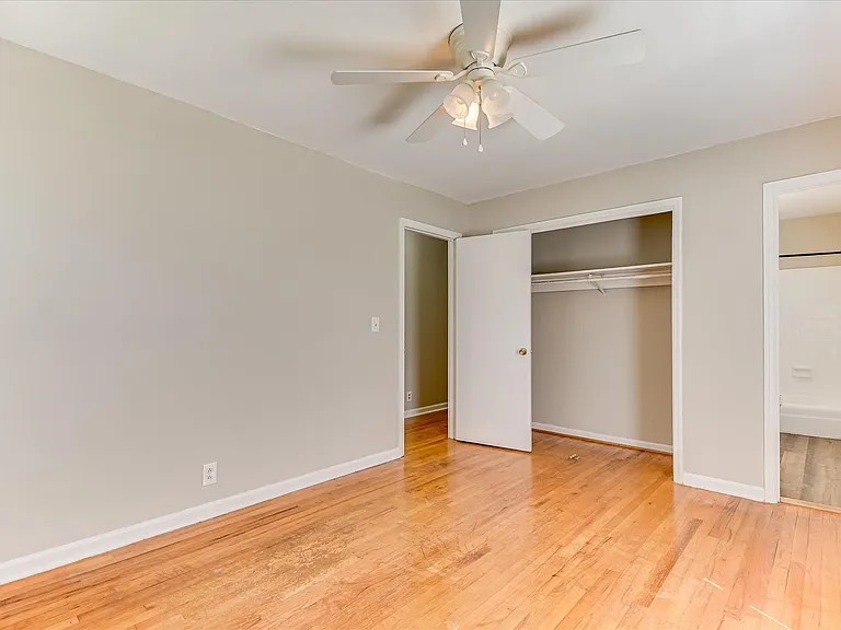 2705 Bolling Rd — Photo 34
