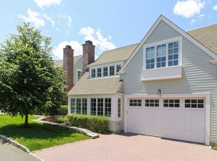 3 Kensett Ln, Darien, CT 06820