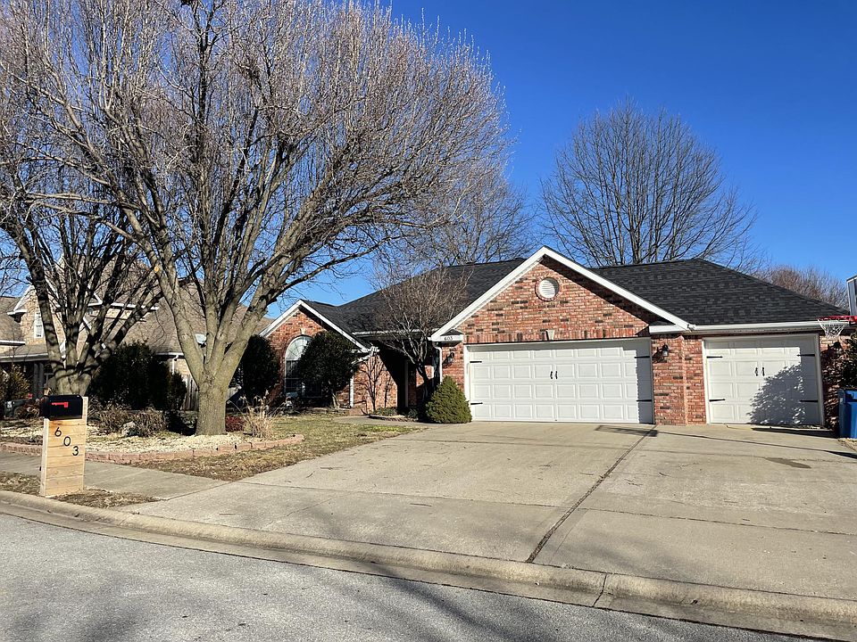 Make 603 Auburn Street your home today!