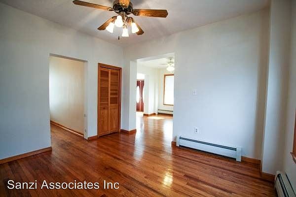 2nd image of 136 Bruyn Ave