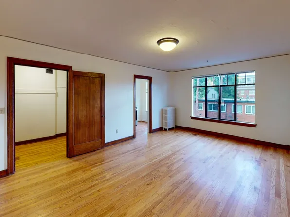 Viceroy, 505 Boylston Ave E #104, Seattle, WA 98102