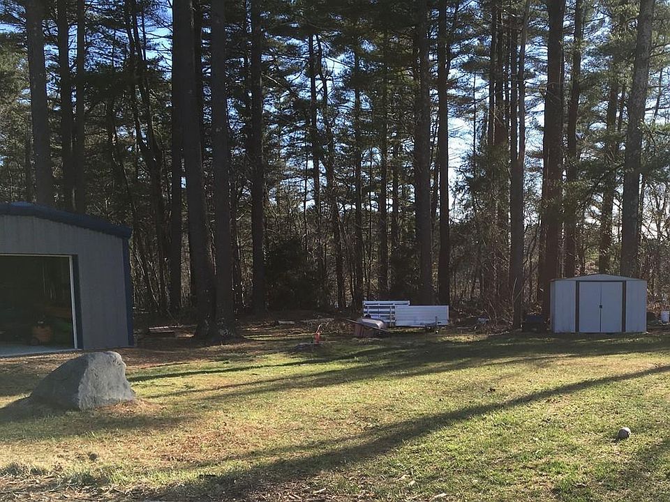 2nd image of 7 Shockley Dr