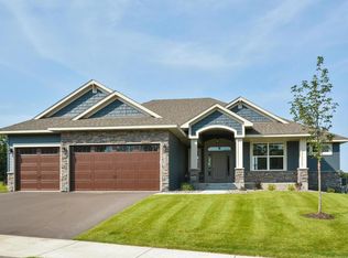 19594 York St, Elk River, MN 55330
