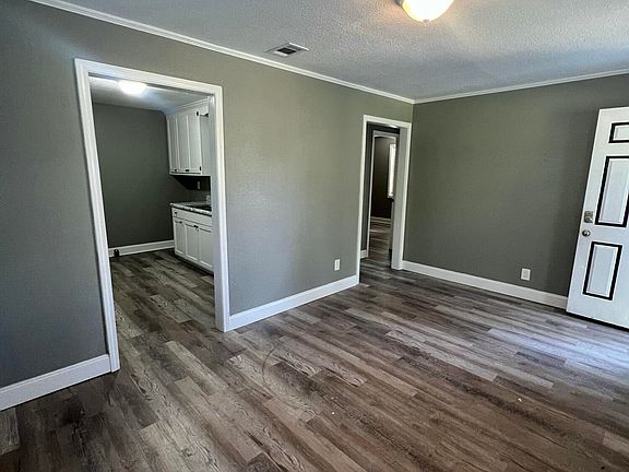 2nd image of 2214 22nd St #A