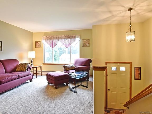 2nd image of 36 Tuxedo Ave