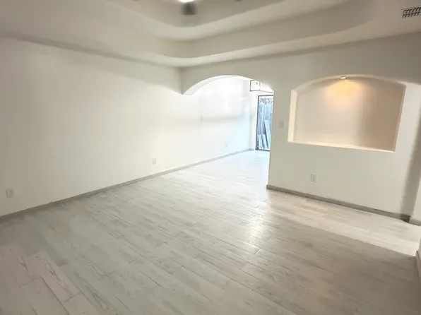 1100 S Palm Dr APT 1, Pharr, TX 78577