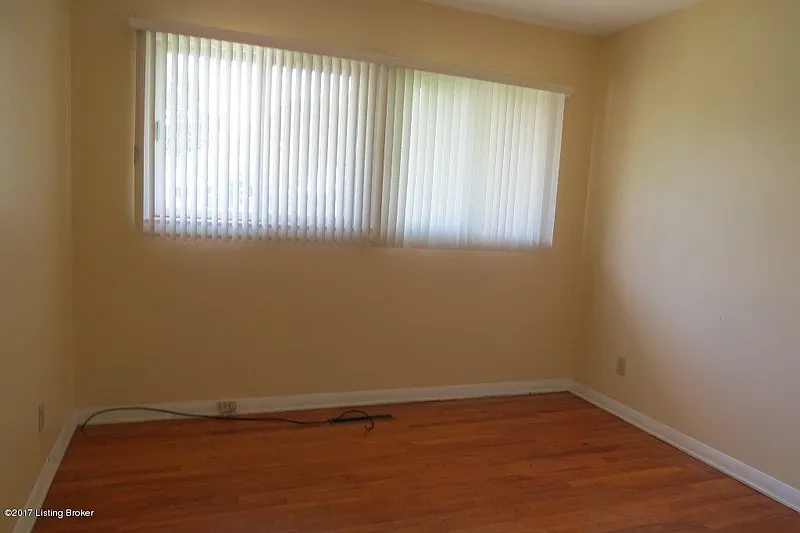 Thumbnail 13