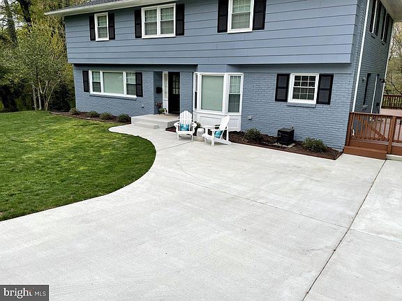 2nd image of 2602 Stirrup Ln