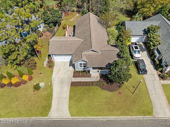2nd image of 206 W Azalea Drive