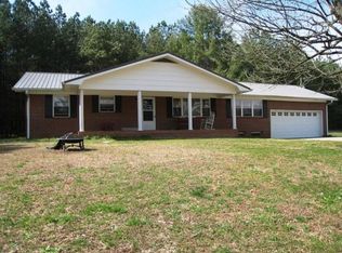 1105 Swan Rd, Old Fort, TN 37362