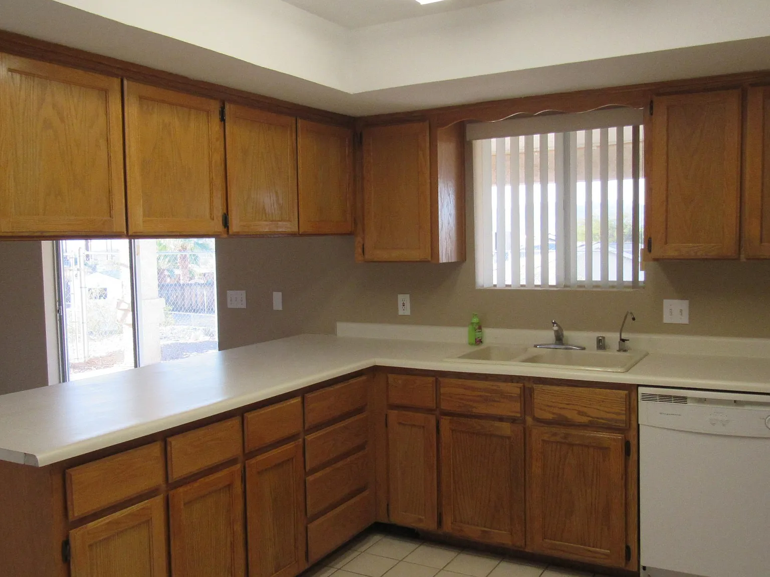 3 bed, 1493 sqft, $1,900 — Photo 3
