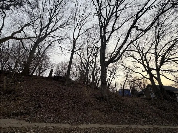 522 E Colorado Ave, Saint Joseph, MO 64504