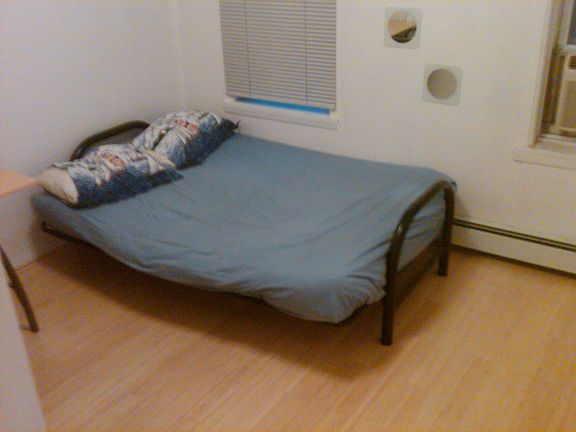2nd image of 12916 20th Ave APT 1