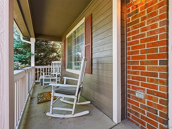 2nd image of 13927 Hudson Way