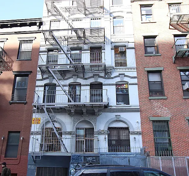 199 Henry St #4 — Photo 8