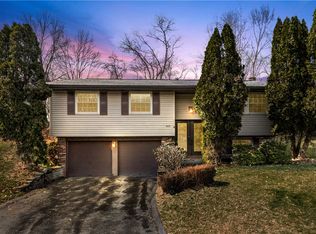 303 Golden Rod Ct, Bridgeville, PA 15017