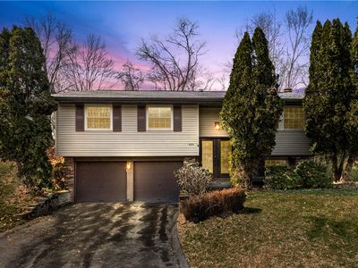 303 Golden Rod Ct S, Bridgeville, PA, 15017