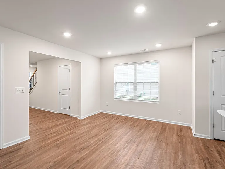 1519 Forkhorn Dr — Photo 10