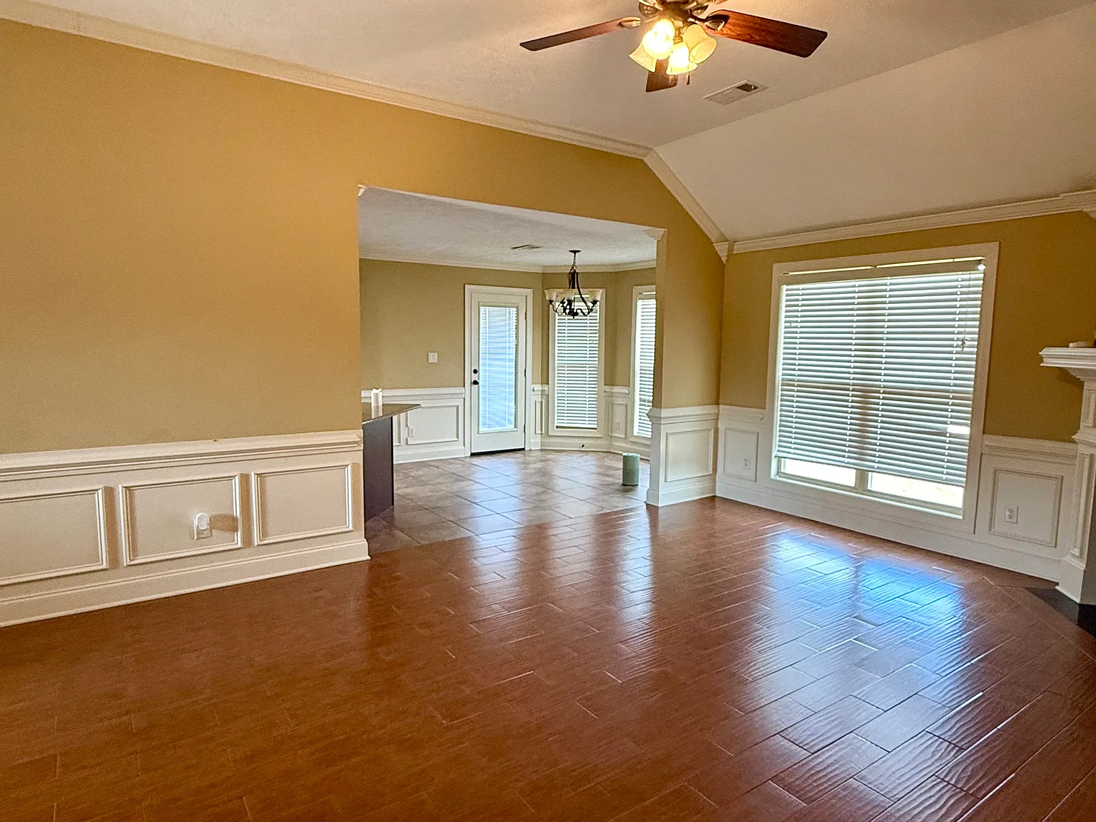 3 bed, 1497 sqft, $1,800 — Photo 2