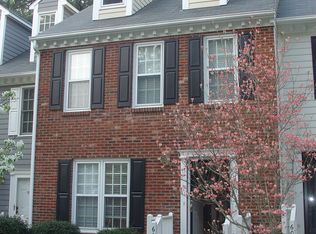 6029 Epping Forest Dr, Raleigh, NC 27613