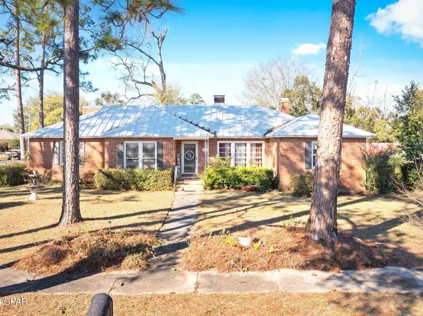 301 E Pennsylvania Ave, Bonifay, FL 32425