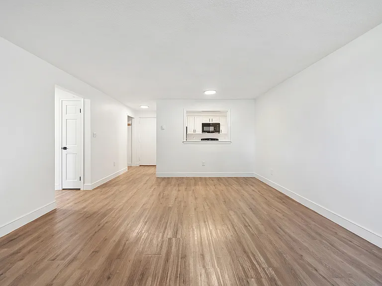 ReNew Waltham — Photo 13