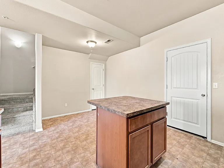 4910 Great Owl Point — Photo 12