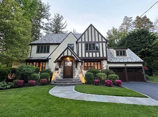 59 Drake Rd, Scarsdale, NY 10583