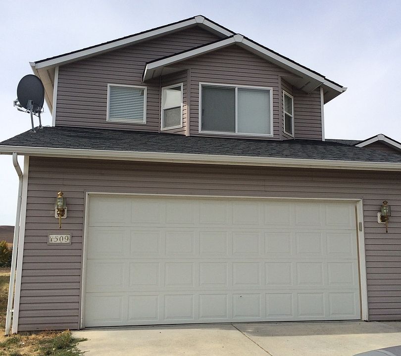 1st image of 1509 NW Bella Vista Dr