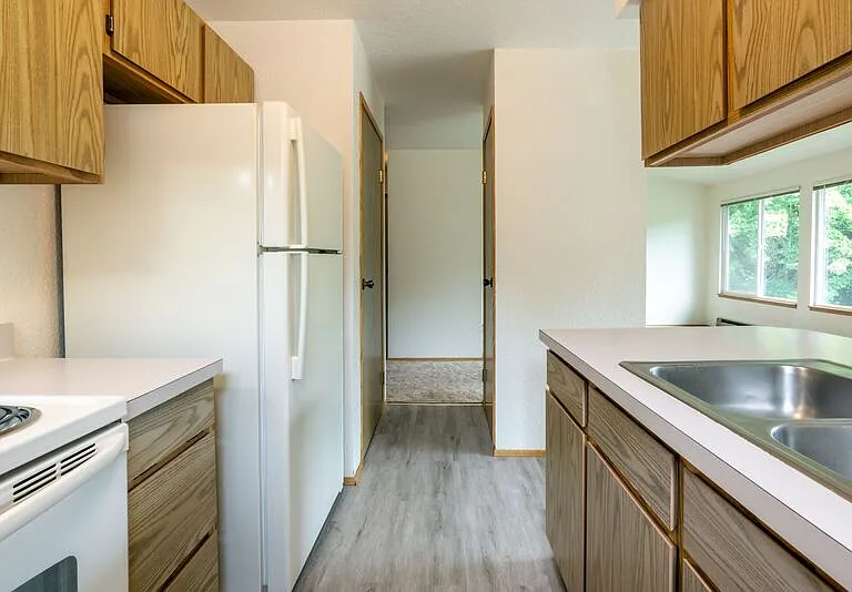 2148 SW Holden St #B3 — Photo 8