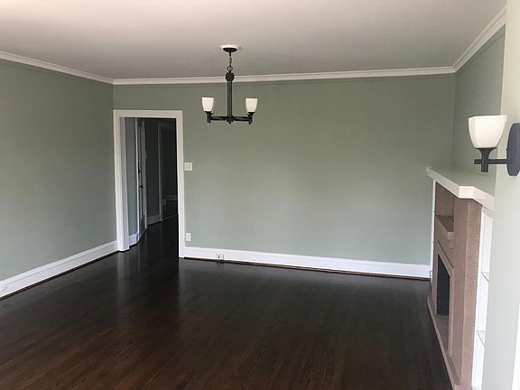 4th image of 2414 W Winona St APT 2