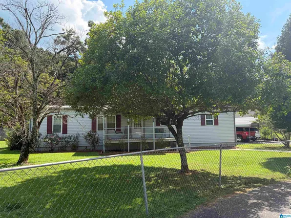 131 Laurel St, Montevallo, AL 35115