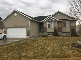 2637 W 1890 N, Clinton, UT 84015