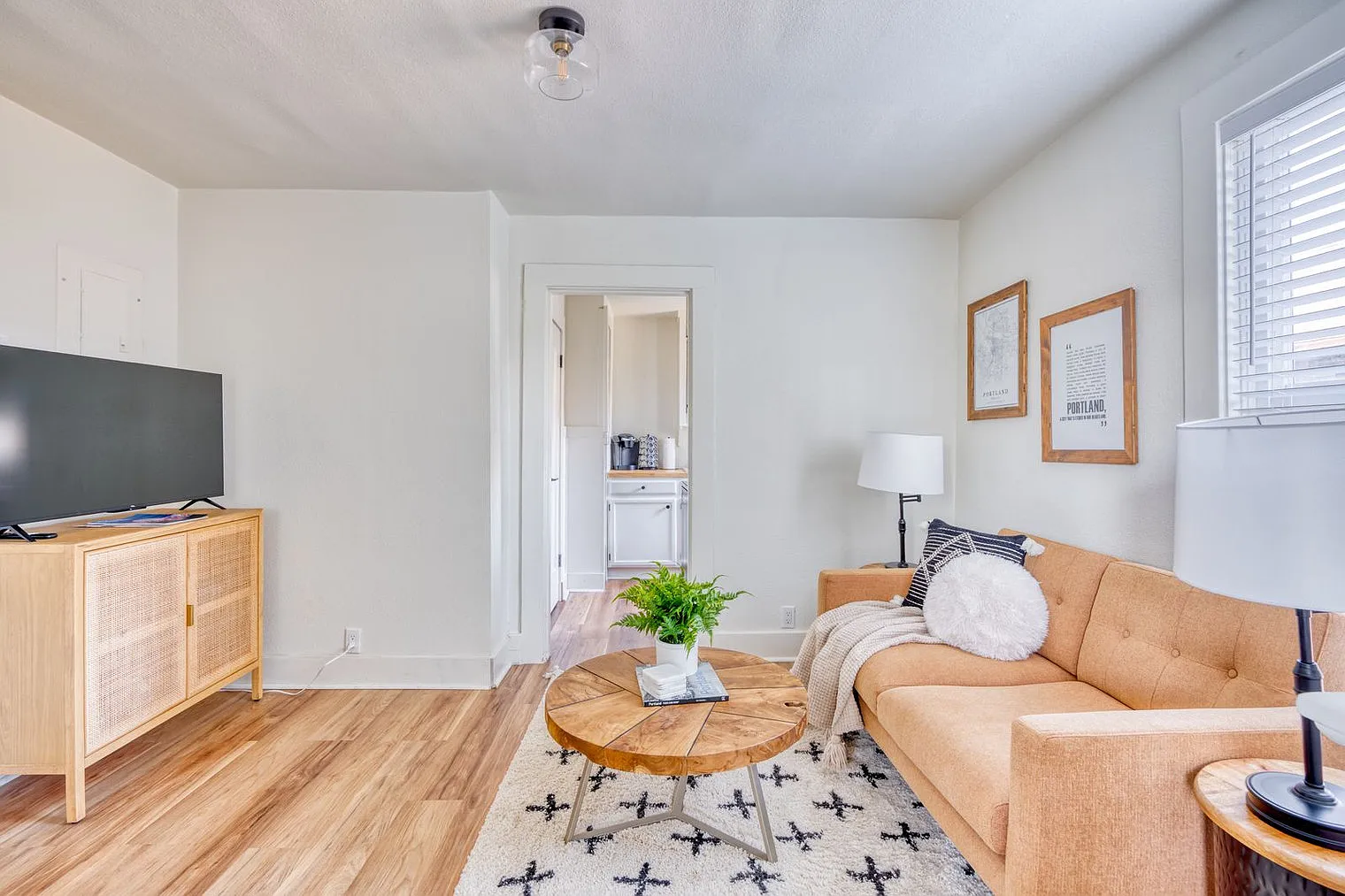 1 bed, 1.0 bath, 495 sqft, $2,630 — Photo 1