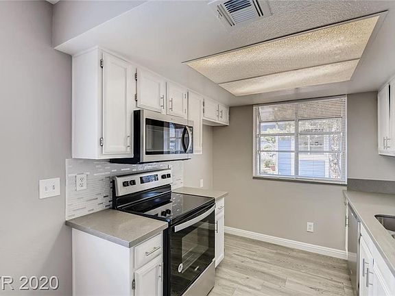 4th image of 5850 Medallion Dr Unit 102