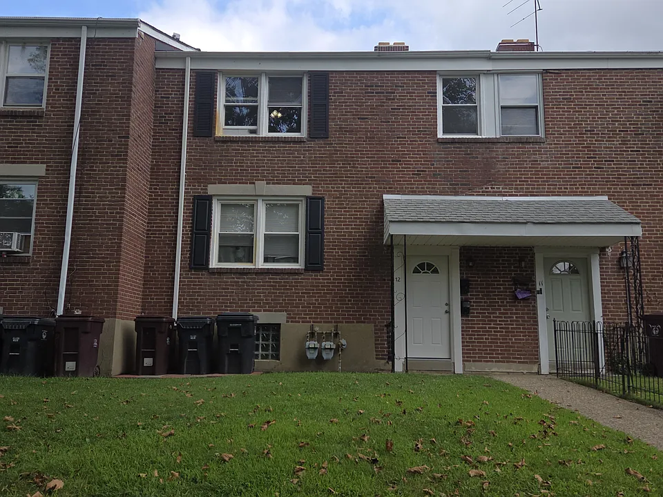 12 Corbin Ct #1