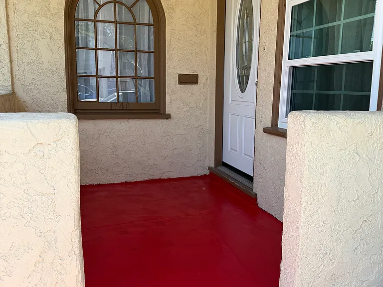 1746 S Marvin Ave — Photo 3