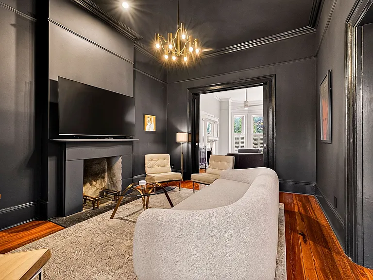 313 W Bolton St — Photo 13