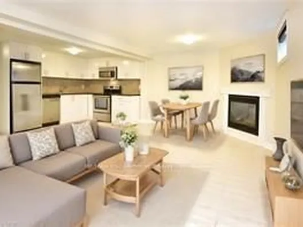 25 Endfield Ave #2, Hamilton, ON L8T 2L3