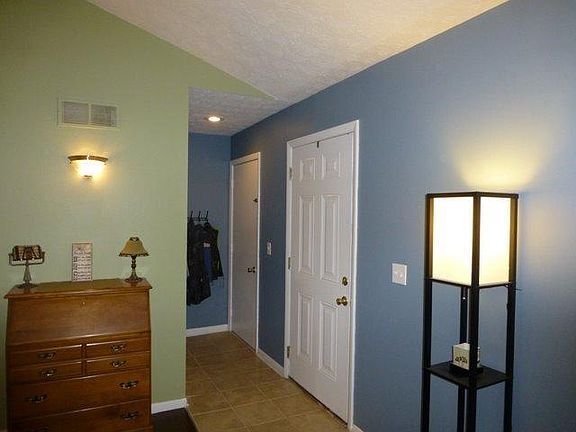 4th image of 735 Bramblewood Dr