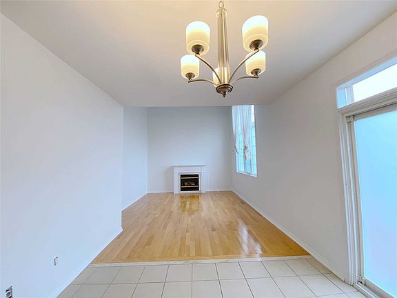 5th image of 25 Nichols Blvd