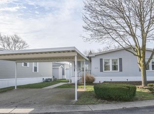 605 Cedar Ct, Jonesville, MI 49250