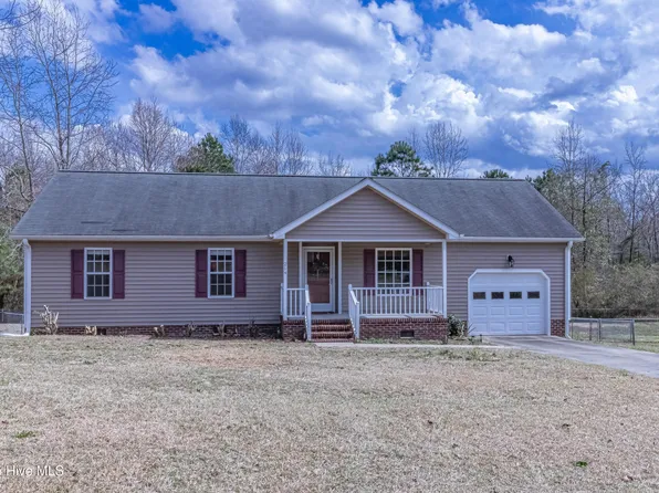 214 Koufax Drive, Pikeville, NC 27863