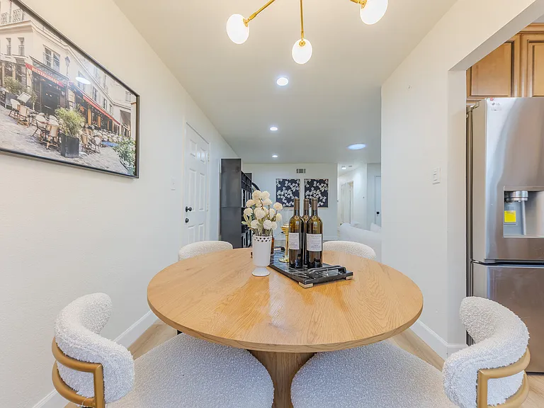 2503 Sierra Leone Ave — Photo 12