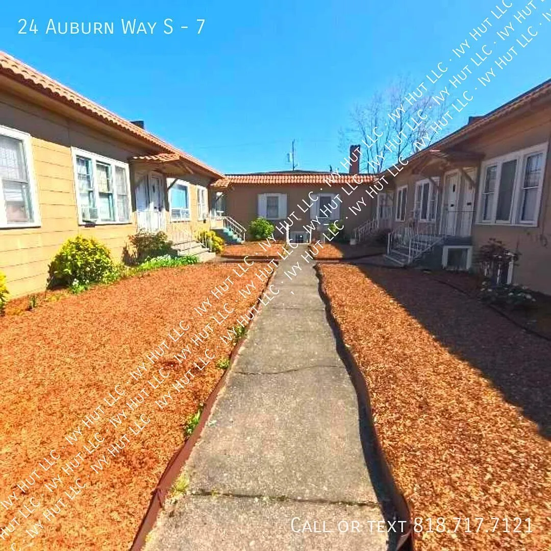 Beautiful - Downtown Auburn - 1 Bd 1 Ba — Photo 4