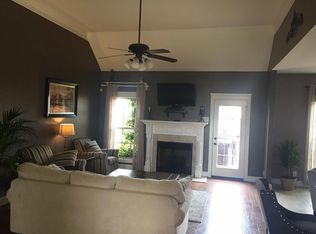 233 Spring Terrace Ln, Clarksville, TN 37040