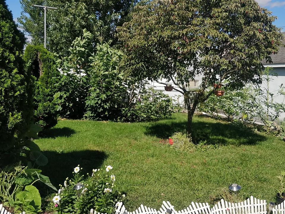 2nd image of 47 Prentice Ave