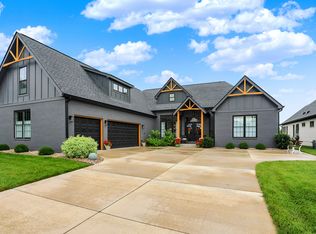 1135 Maclaren Ct, Franklin, IN 46131