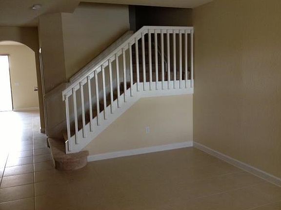 2nd image of 11619 NW 88th Ln #000