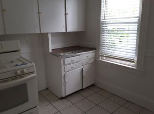35 Sterling St FL 1ST, Hartford, CT 06112